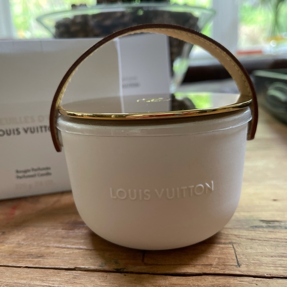 louis vuitton dehors il neige candle